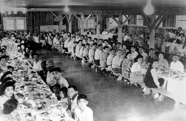 лагерь для интернированных японцев в Тьюл Лэйк, Калифорния2